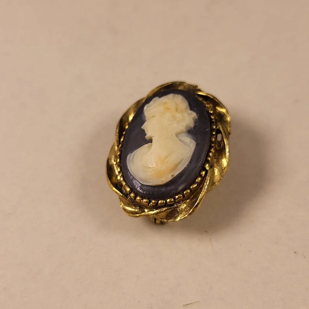 Vintage Cameo Brooch Small Gold Tone Grey Cream Victorian Revival Pin